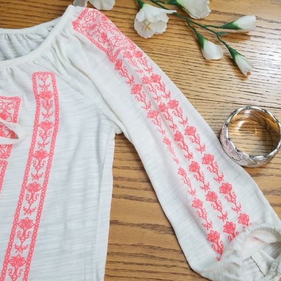 Rue 21 Blouse - Picture 3 of 5